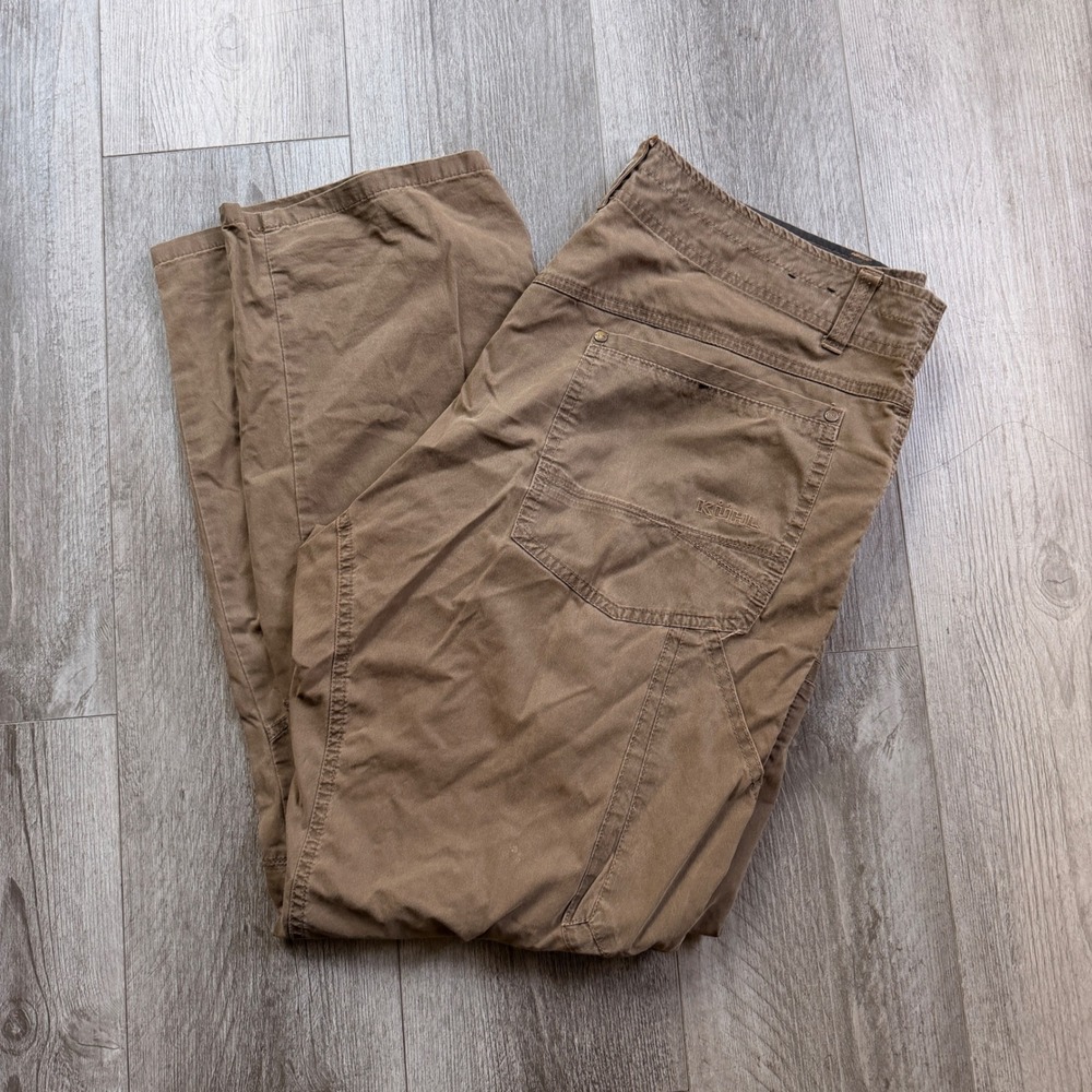 Kuhl Revolvr Mens 36x32 Khaki Hiking Pants Outdoor Stretch 5 Pocket Distressed